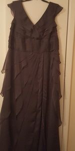 Adrianna Papell Occasions Dress, size 22